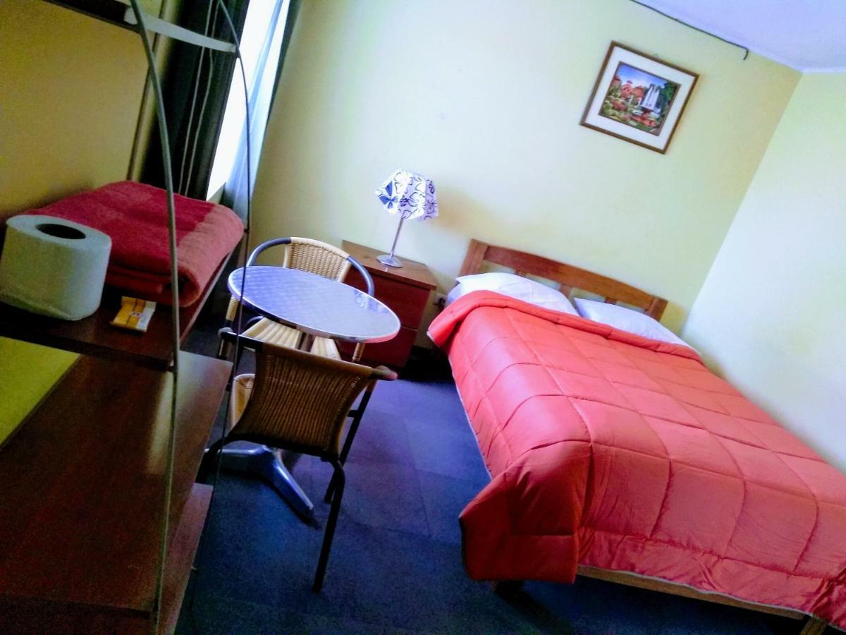 Casa Blanca Hospedaje Huamancaca Δωμάτιο φωτογραφία