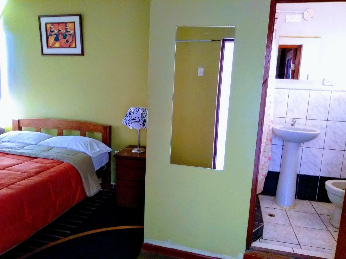 Casa Blanca Hospedaje Huamancaca Δωμάτιο φωτογραφία
